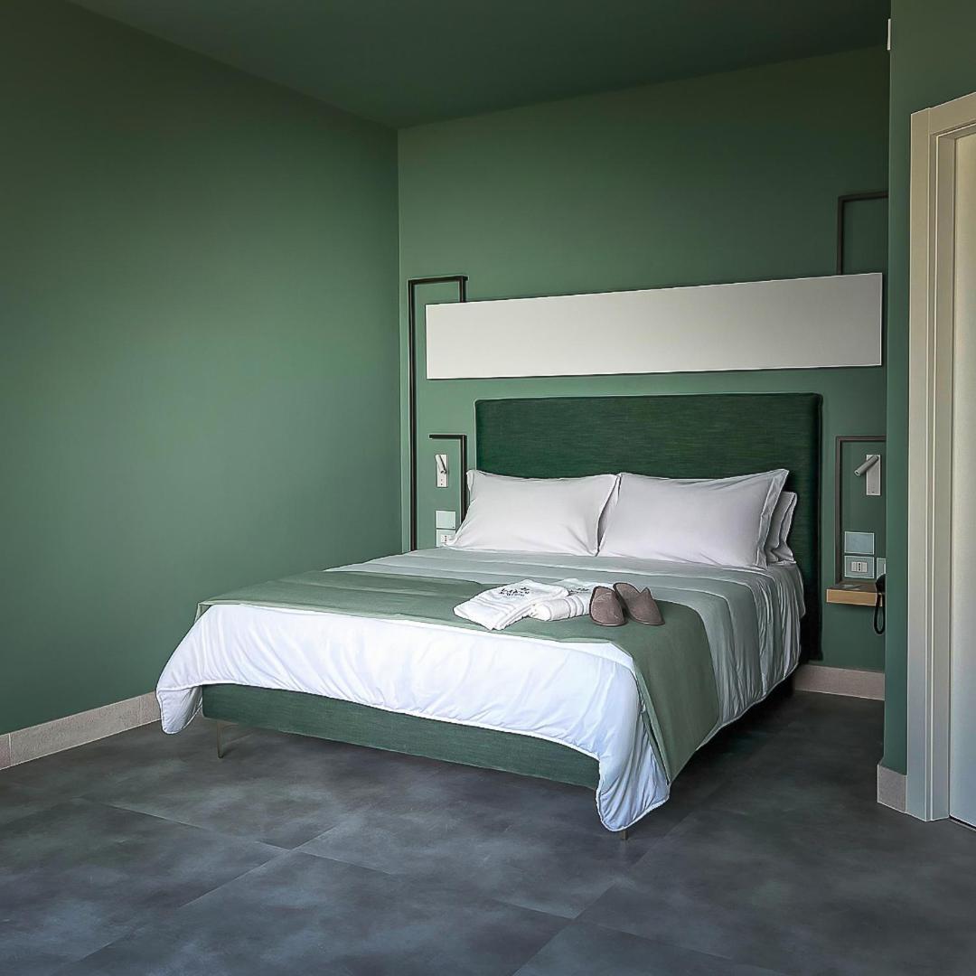 Maiorano Boutique Hotel Манфредония Екстериор снимка