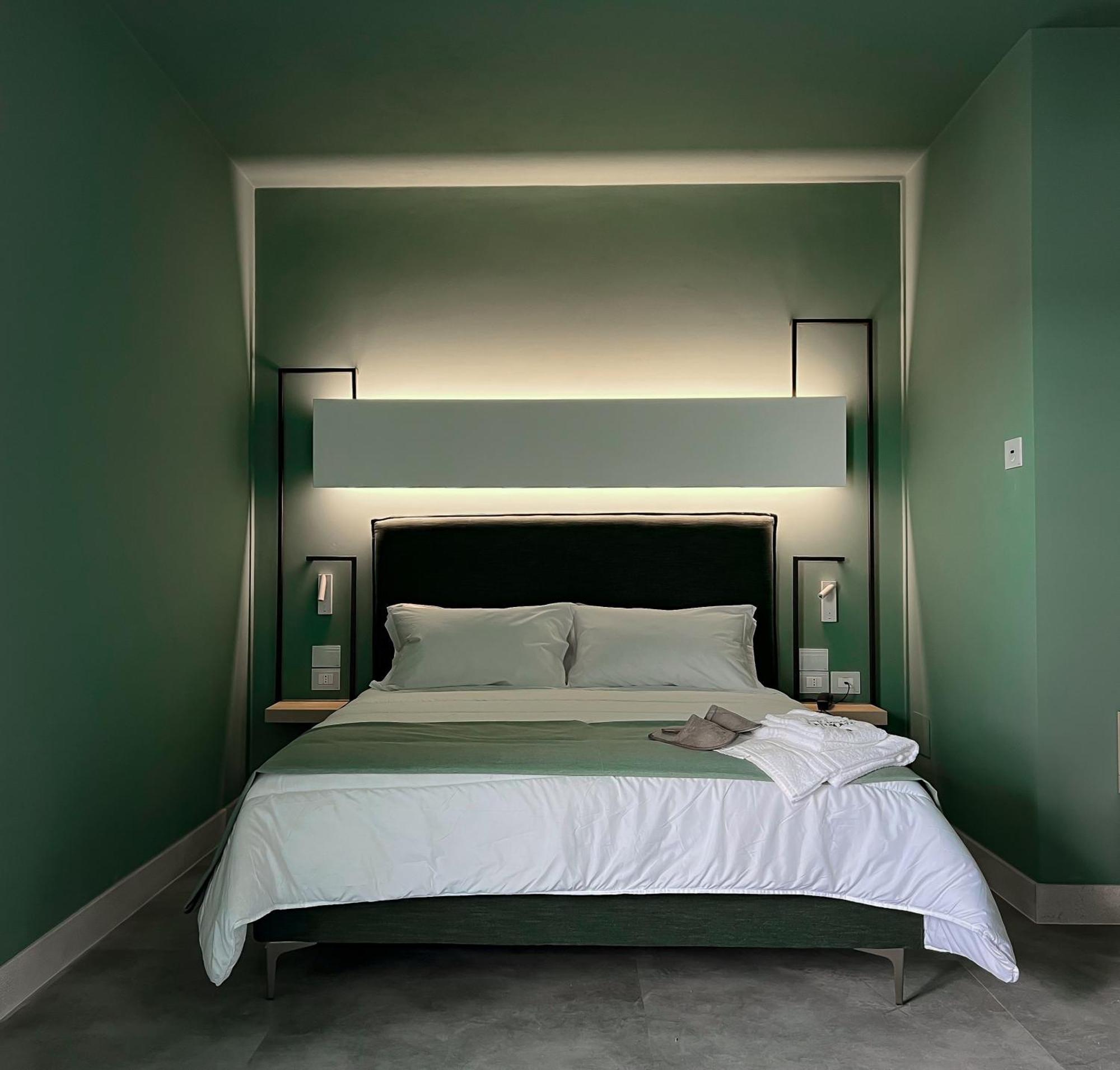 Maiorano Boutique Hotel Манфредония Екстериор снимка