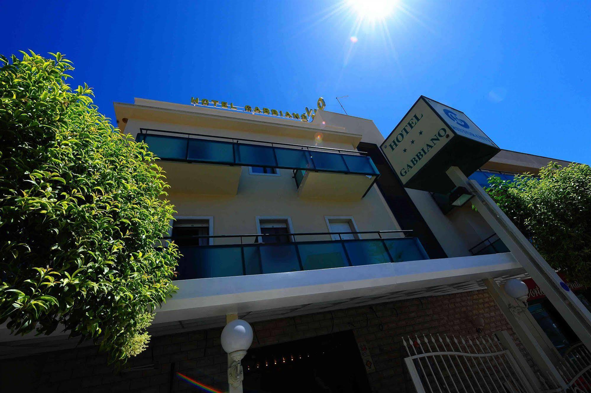 Maiorano Boutique Hotel Манфредония Екстериор снимка